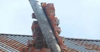 Демонтаж дымохода в частном доме по выгодной цене от 572 рублей | Сварной-Кмш